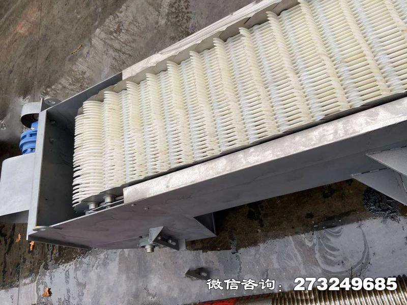 安阳县回转耙齿式清污机